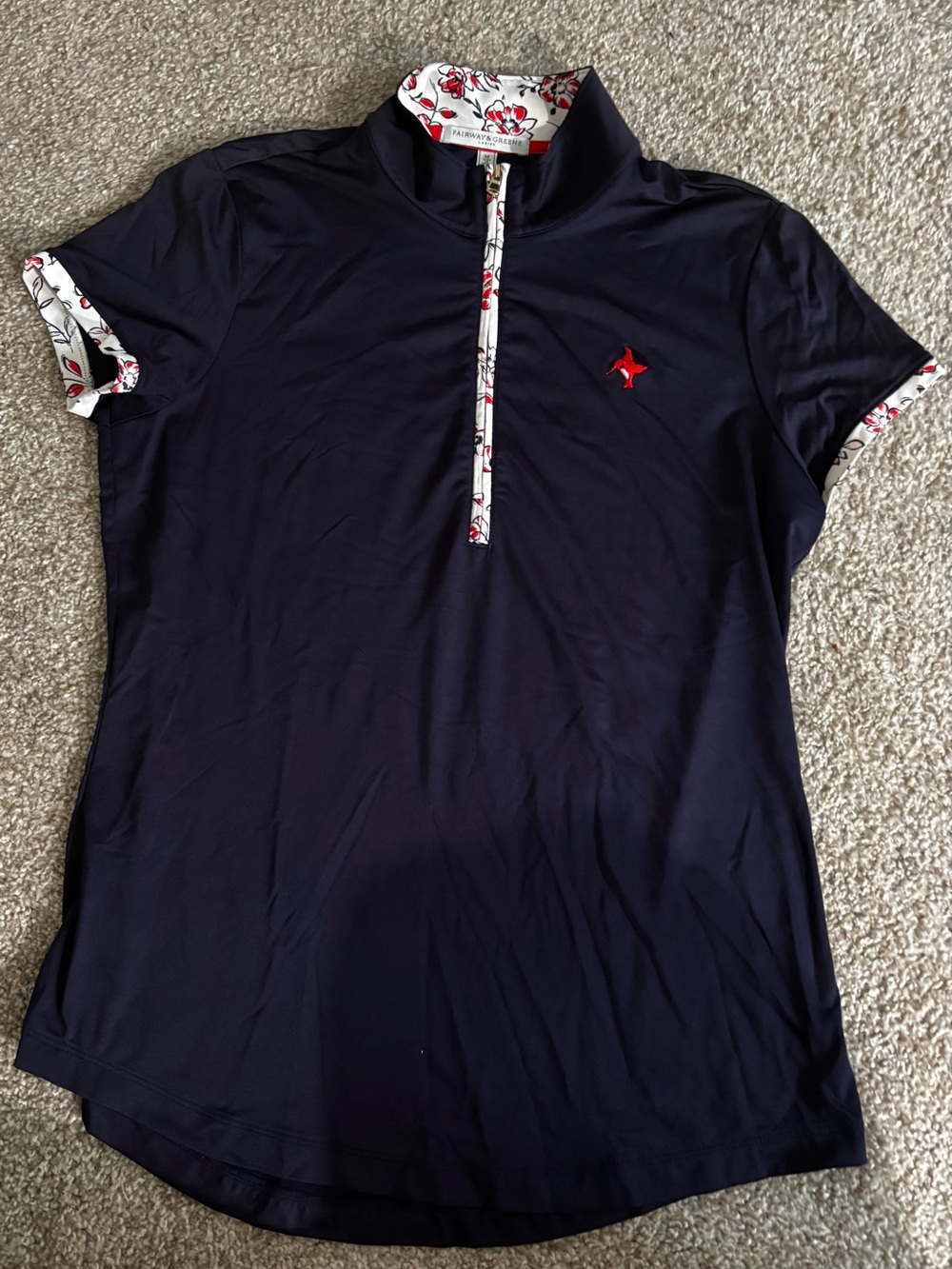Fairway Greene women’s active wear top